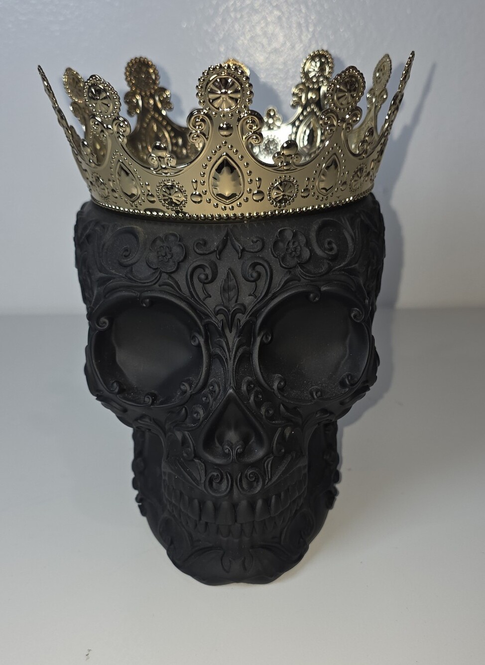 🎃 Bath & Body Works SKULL KING Gold Crown 3-Wick Candle Holder Halloween 2023